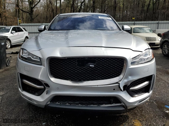 2017 Jaguar F-PACE 35t R-Sport with VIN SADCL2BV1HA060887, listed as a Copart auction lot 45260875 with 111,718 mi miles and Salvage Title. Bid and sale history available at carsss.com. Image 5.