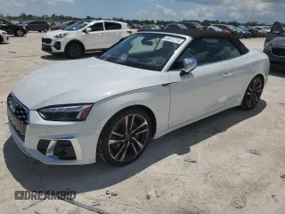 2024 Audi S5 Premium Plus z VIN WAUY4GF51RN001397, wystawiony jako Copart lot #66972714 z przebiegiem 1052 mil mil oraz Nie do naprawy. Historia ofert i sprzedaży dostępna na DreamBid. Obrazek 1.