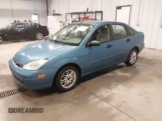 2000 Ford Focus ZTS with VIN 1FAHP3838YW153965, listed as a IAAI auction lot 42133706 with 337,552 mi miles and . Bid and sale history available at carsss.com. Image 2.