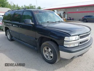 2002 Chevrolet Suburban LT with VIN 1GNFK16T22J211667, listed as a IAAI auction lot 42588001 with 289,663 mi miles and . Bid and sale history available at DreamBid. Image 1.