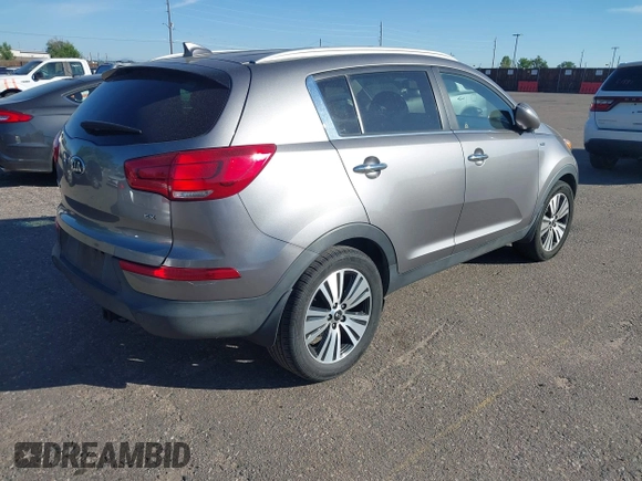 2015 Kia Sportage EX with VIN KNDPCCAC6F7762085, listed as a IAAI auction lot 42659208 with 114,723 mi miles and . Bid and sale history available at DreamBid. Image 4.