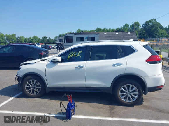 2017 Nissan Rogue SV с VIN KNMAT2MT2HP559659, выставлен на аукционе IAAI как лот 42623822 с пробегом 107 304 миль миль и . История ставок и продаж доступна на DreamBid. Изображение 13.