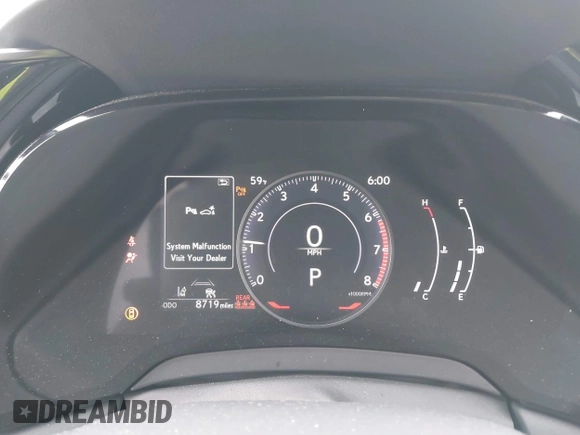 2024 Lexus RX 350 z VIN JTJCHMAA3R2015224, wystawiony jako IAAI lot #41066371 z przebiegiem 8719 mil mil oraz . Historia ofert i sprzedaży dostępna na DreamBid. Obrazek 7.