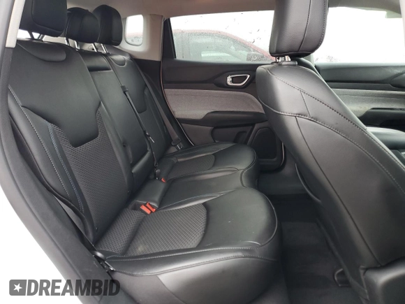 2022 Jeep Compass Altitude with VIN 3C4NJCBB3NT204949, listed as a Copart auction lot 57820975 with 18,098 mi miles and Salvage title. Bid and sale history available at DreamBid. Image 11.