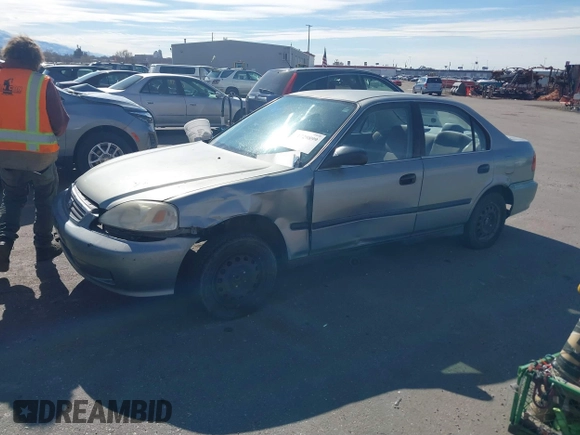 2000 Honda Civic LX with VIN 2HGEJ6572YH516977, listed as a IAAI auction lot 41729899 with 1 mi miles. Bid and sale history available at carsss.com. Image 2.
