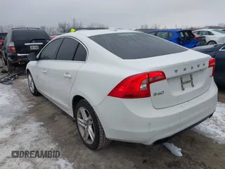 2015 Volvo S60 T5 Drive-E Premier с VIN YV140MFK3F1351631, выставлен на аукционе IAAI как лот 41558911 с пробегом 144 457 миль миль и . История ставок и продаж доступна на DreamBid. Изображение 3.