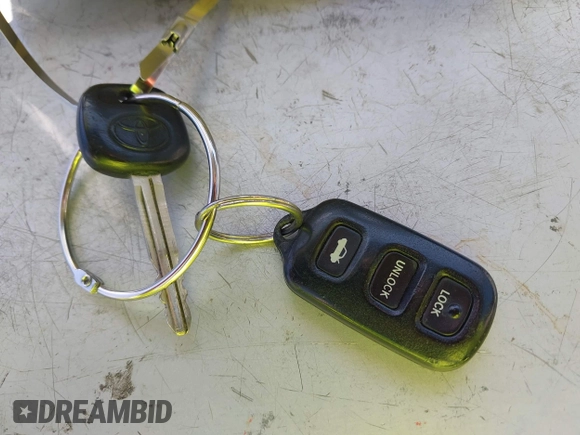 2000 Toyota Avalon XL with VIN 4T1BF28BXYU087172, listed as a IAAI auction lot 42000095 with 120,296 mi miles and . Bid and sale history available at DreamBid. Image 11.