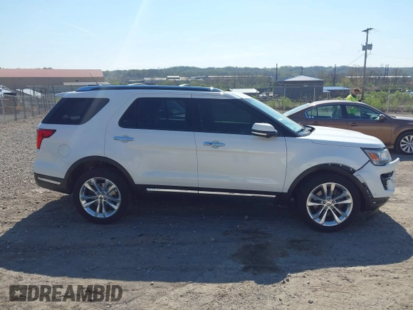 2018 Ford Explorer Limited with VIN 1FM5K8F85JGC25918, listed as a IAAI auction lot 42086339 with 88,411 mi miles and . Bid and sale history available at carsss.com. Image 13.