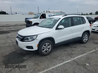 2016 Volkswagen Tiguan S z VIN WVGAV7AX0GW527906, wystawiony jako Copart lot #59557995 z przebiegiem 44 474 mil mil oraz Szkoda całkowita • Salvage title. Historia ofert i sprzedaży dostępna na DreamBid. Obrazek 1.