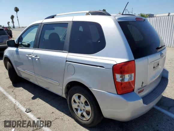 2009 Kia Sedona with VIN KNDMB133296299895, listed as a Copart auction lot 61930584 with 0 mi miles and Clean Title. Bid and sale history available at carsss.com. Image 2.