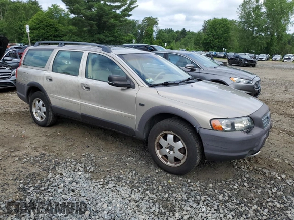 2002 Volvo V70 with VIN YV1SZ58D821062434, listed as a Copart auction lot 61400425 with 279,631 mi miles and Clean title. Bid and sale history available at DreamBid. Image 4.