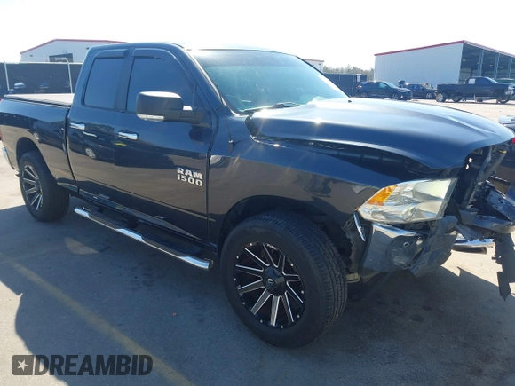 2018 Ram 1500 Big Horn z VIN 1C6RR7GG0JS218820, wystawiony jako IAAI lot #41747621 z przebiegiem 114 959 mil mil oraz . Historia ofert i sprzedaży dostępna na DreamBid. Obrazek 1.