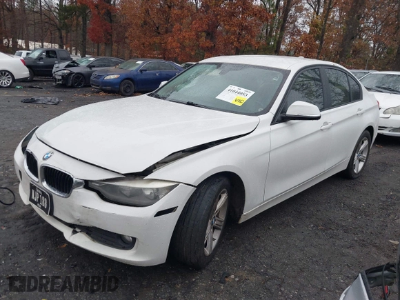 2015 BMW 3 Series 320i with VIN WBA3B1C51FP831380, listed as a IAAI auction lot 41044053 with 187,660 mi miles. Bid and sale history available at carsss.com. Image 2.