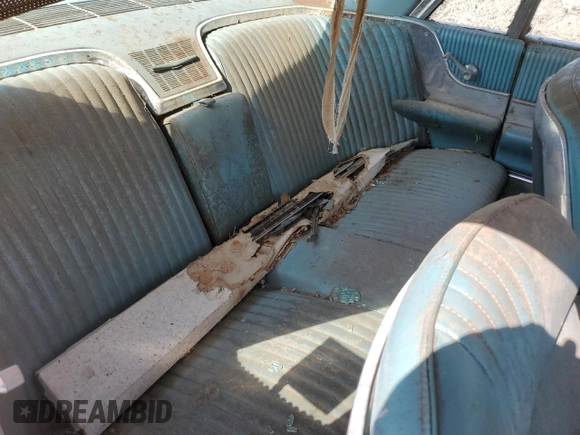 1964 Ford Thunderbird с VIN 4Y83Z152322, выставлен на аукционе Copart как лот 56946905 с пробегом 60 537 миль миль и Списание • Salvage title. История ставок и продаж доступна на DreamBid. Изображение 10.