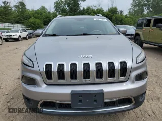 2016 Jeep Cherokee Limited with VIN 1C4PJMDBXGW202608, listed as a Copart auction lot 63011405 with 102,246 mi miles and Clean title. Bid and sale history available at DreamBid. Image 5.