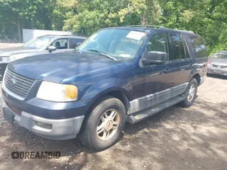 2003 Ford Expedition Special Service z VIN 1FMPU16L93LB75064, wystawiony jako IAAI lot #42558257 z przebiegiem 130 769 mil mil oraz . Historia ofert i sprzedaży dostępna na DreamBid. Obrazek 2.