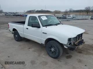 2011 Ford Ranger XL with VIN 1FTKR1AD2BPA07208, listed as a IAAI auction lot 41962733 with 180,384 mi miles. Bid and sale history available at carsss.com. Image 1.