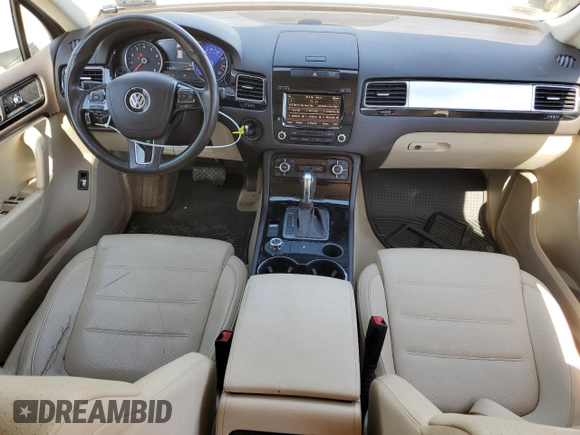 2012 Volkswagen Touareg Sport with VIN WVGEF9BP3CD011165, listed as a Copart auction lot 48913935 with 118,839 mi miles and Salvage Title. Bid and sale history available at DreamBid. Image 8.