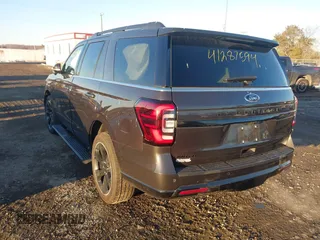 2023 Ford Expedition Limited with VIN 1FMJU2A89PEA48856, listed as a IAAI auction lot 41287594 with 13,891 mi miles. Bid and sale history available at carsss.com. Image 3.