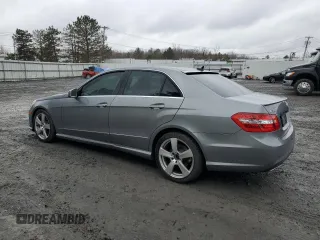 2010 Mercedes-Benz E 350 Luxury with VIN WDDHF5GB3AA021898, listed as a Copart auction lot 51915515 with 57,976 mi miles and Salvage Title. Bid and sale history available at carsss.com. Image 2.