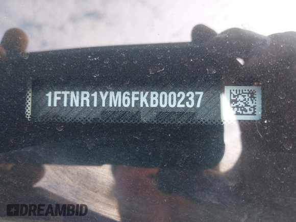 2015 Ford Transit Cargo z VIN 1FTNR1YM6FKB00237, wystawiony jako IAAI lot #41881887 z przebiegiem 97 274 mil mil oraz . Historia ofert i sprzedaży dostępna na DreamBid. Obrazek 9.
