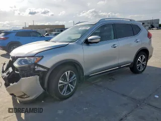 2017 Nissan Rogue SL z VIN JN8AT2MV5HW278810, wystawiony jako Copart lot #56413405 z przebiegiem 90 695 mil mil oraz Szkoda całkowita • Salvage title. Historia ofert i sprzedaży dostępna na DreamBid. Obrazek 1.