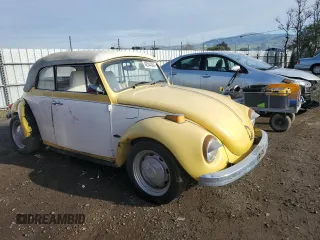 1971 Volkswagen Beetle with VIN 1512437629, listed as a Copart auction lot 42044394 with 4,786 mi miles and Salvage Title. Bid and sale history available at DreamBid. Image 4.