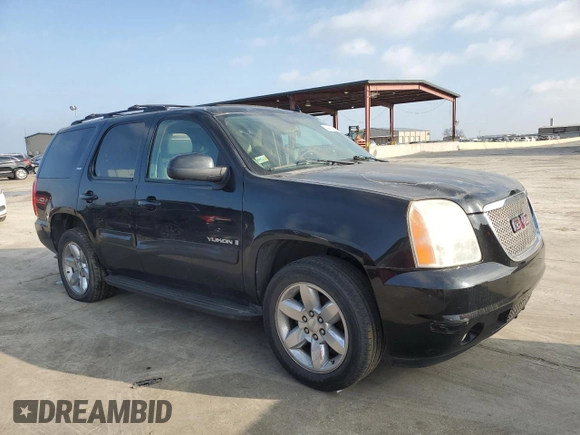 2009 GMC Yukon SLT w/4SB with VIN 1GKFC33099J117831, listed as a Copart auction lot 44417365 with 197,485 mi miles and Salvage Title. Bid and sale history available at carsss.com. Image 4.
