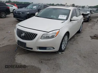 2013 Buick Regal Turbo Premium 1 z VIN 2G4GS5EV2D9220208, wystawiony jako IAAI lot #42281281 z przebiegiem 157 452 mil mil oraz . Historia ofert i sprzedaży dostępna na DreamBid. Obrazek 2.