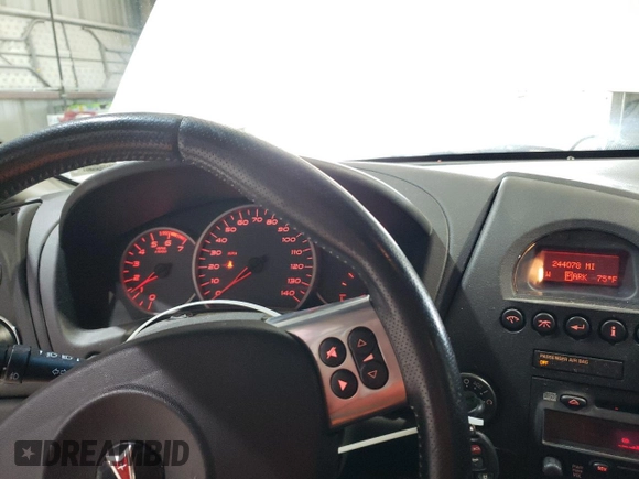 2007 Pontiac Grand Prix GT with VIN 2G2WR554071133529, listed as a Copart auction lot 61960005 with 244,078 mi miles and Salvage title. Bid and sale history available at DreamBid. Image 9.