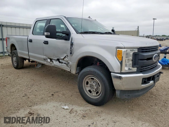 2017 Ford F-350 Platinum с VIN 1FT8W3BT1HEC67138, выставлен на аукционе Copart как лот 58471145 с пробегом 152 278 миль миль и Списание • Salvage title. История ставок и продаж доступна на DreamBid. Изображение 4.