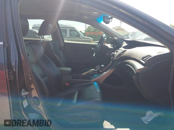 2012 Acura TSX Technology with VIN JH4CW2H69CC002377, listed as a IAAI auction lot 42592464 with 144,611 mi miles and . Bid and sale history available at DreamBid. Image 5.