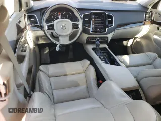 2017 Volvo XC90 Momentum with VIN YV4A22PK0H1171397, listed as a Copart auction lot 47424555 with 122,232 mi miles and Salvage Title. Bid and sale history available at DreamBid. Image 8.