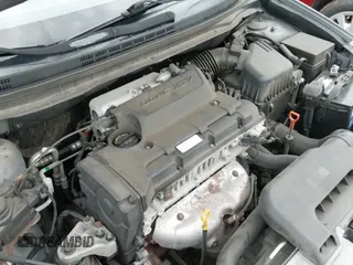 2010 Hyundai Elantra GLS with VIN KMHDU4AD9AU016685, listed as a IAAI auction lot 41852371 with 193,150 mi miles and . Bid and sale history available at DreamBid. Image 12.