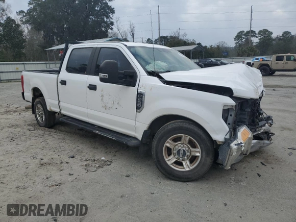 2017 Ford F-250 XL with VIN 1FT7W2A68HEC80552, listed as a Copart auction lot 45346095 with 142,720 mi miles and Salvage title. Bid and sale history available at DreamBid. Image 4.