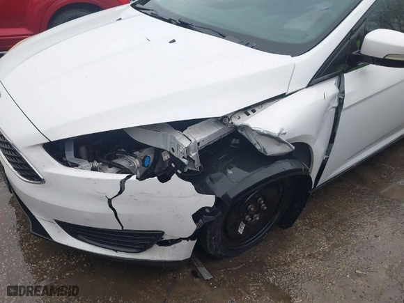 2016 Ford Focus SE with VIN 1FADP3F28GL234344, listed as a IAAI auction lot 41417129 with 68,167 mi miles. Bid and sale history available at carsss.com. Image 6.