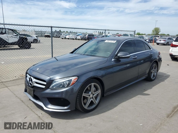 2015 Mercedes-Benz C-Class C 300 with VIN 55SWF4JBXFU080884, listed as a Copart auction lot 53074115 with 136,564 mi miles and Clean Title. Bid and sale history available at carsss.com. Image 1.