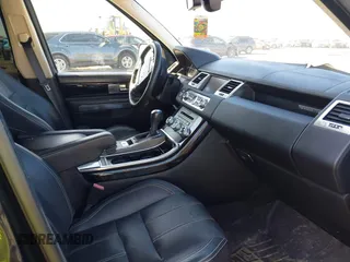 2011 Land Rover Range Rover Sport SC with VIN SALSH2E49BA261075, listed as a IAAI auction lot 42090166 with 147,346 mi miles. Bid and sale history available at carsss.com. Image 5.