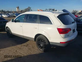 2007 Audi Q7 Premium with VIN WA1BY94L77D054967, listed as a IAAI auction lot 41618608 with 131,274 mi miles and . Bid and sale history available at DreamBid. Image 3.