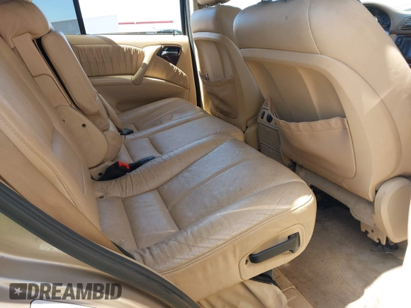 2002 Mercedes-Benz M 320/430/500 z VIN 4JGAB54E52A298975, wystawiony jako IAAI lot #41985135 z przebiegiem 278 592 mil mil oraz . Historia ofert i sprzedaży dostępna na DreamBid. Obrazek 8.