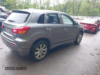2012 Mitsubishi Outlander SE with VIN JA4AP4AU4CZ010226, listed as a IAAI auction lot 42255267 with 168,000 mi miles and . Bid and sale history available at DreamBid. Image 4.