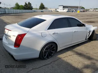 2019 Cadillac CTS-V z VIN 1G6A15S6XK0140255, wystawiony jako Copart lot #54920025 z przebiegiem 29 001 mil mil oraz Szkody całkowita. Historia ofert i sprzedaży dostępna na DreamBid. Obrazek 3.