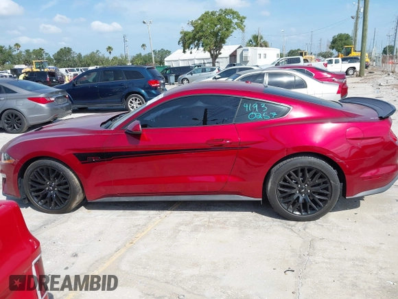 2018 Ford Mustang GT with VIN 1FA6P8CF1J5111574, listed as a IAAI auction lot 42093354 with 31,915 mi miles. Bid and sale history available at carsss.com. Image 15.