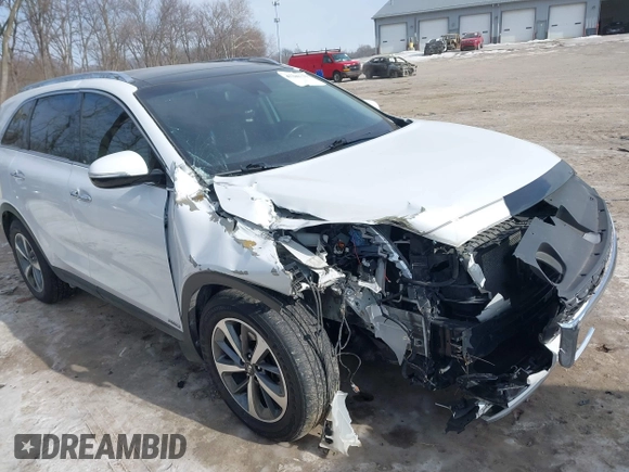 2019 Kia Sorento EX with VIN 5XYPHDA59KG464880, listed as a IAAI auction lot 41380730 with 93,817 mi miles and . Bid and sale history available at carsss.com. Image 1.