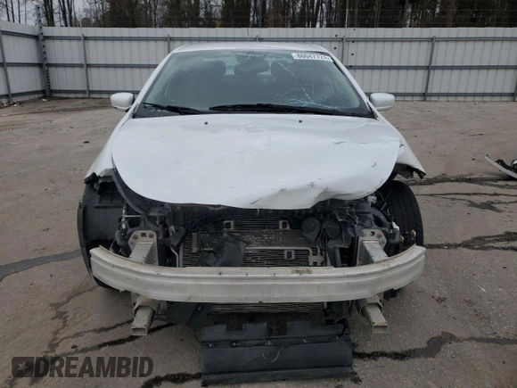 2014 Dodge Dart SXT z VIN 1C3CDFBB4ED919703, wystawiony jako Copart lot #86047724 z przebiegiem 159 001 mil mil oraz Szkoda całkowita • Salvage title. Historia ofert i sprzedaży dostępna na DreamBid. Obrazek 5.