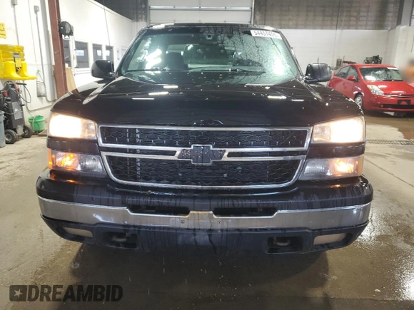 2006 Chevrolet Silverado 1500 LT1 with VIN 2GCEK13Z761340677, listed as a Copart auction lot 54457405 with 276,902 mi miles and Clean Title. Bid and sale history available at carsss.com. Image 5.