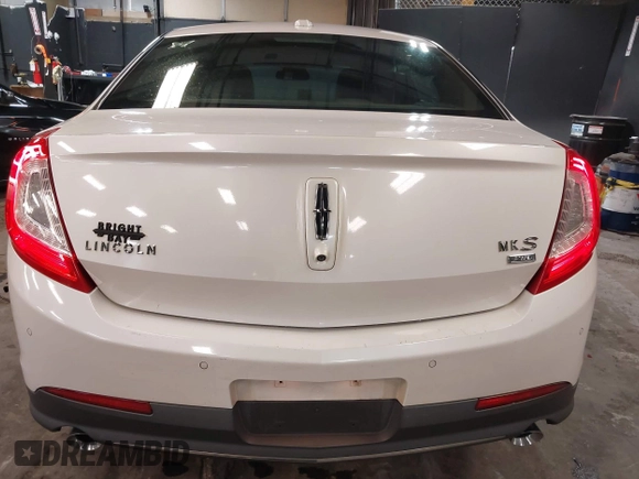 2013 Lincoln MKS с VIN 1LNHL9EK3DG615529, выставлен на аукционе IAAI как лот 42288732 с пробегом 135 876 миль миль и . История ставок и продаж доступна на DreamBid. Изображение 16.