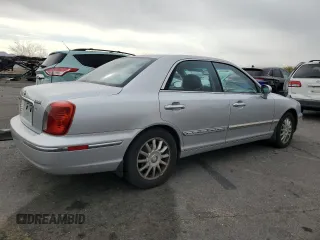 2004 Hyundai XG with VIN KMHFU45E64A360587, listed as a Copart auction lot 43039875 with 118,818 mi miles and Clean Title. Bid and sale history available at carsss.com. Image 3.