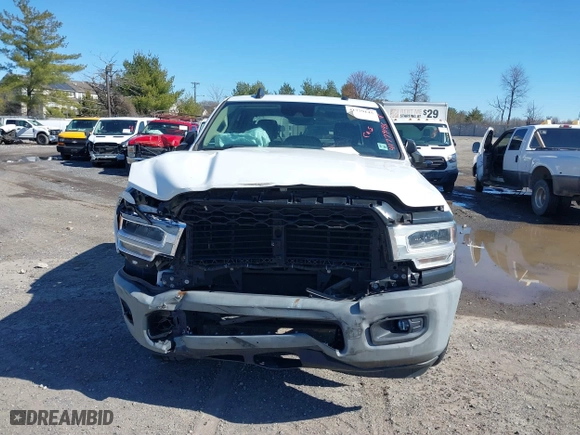 2019 Ram 2500 Tradesman with VIN 3C6UR5HJ3KG574034, listed as a IAAI auction lot 41779145 with 75,188 mi miles. Bid and sale history available at carsss.com. Image 11.