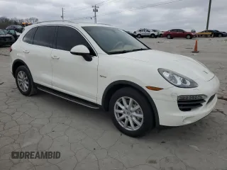 2011 Porsche Cayenne S Hybrid with VIN WP1AE2A28BLA92346, listed as a Copart auction lot 87736165 with 101,130 mi miles and Salvage Title. Bid and sale history available at carsss.com. Image 4.